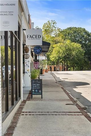 1785 Meadowdale NE Avenue, Atlanta, GA 30306