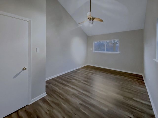 706 S Diamondhead Boulevard, Crosby, TX 77532