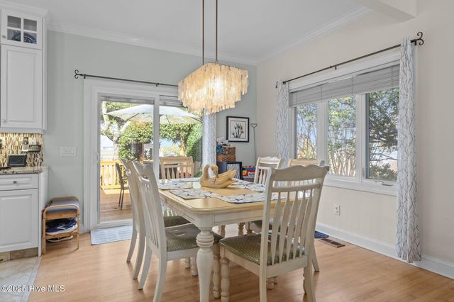 9804 Clarendon Drive, Emerald Isle, NC 28594