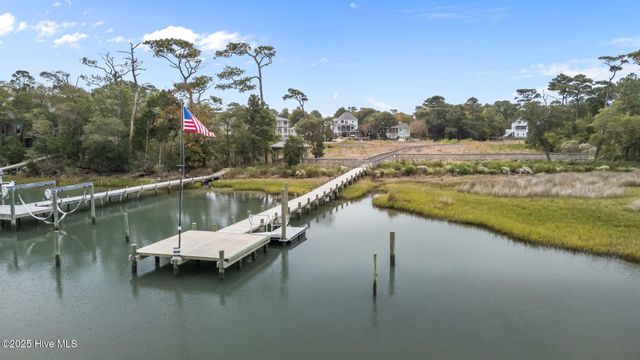 9804 Clarendon Drive, Emerald Isle, NC 28594