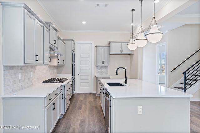 5049 S River Grove Lane, Olive Branch, MS 38654