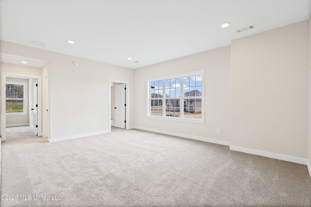 5049 S River Grove Lane, Olive Branch, MS 38654