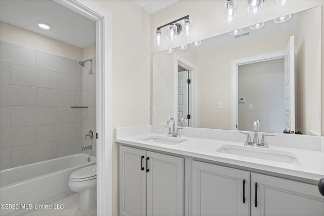 5049 S River Grove Lane, Olive Branch, MS 38654