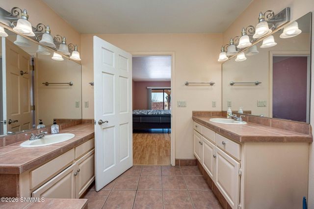 6600 Vista De Oro, Las Cruces, NM 88007
