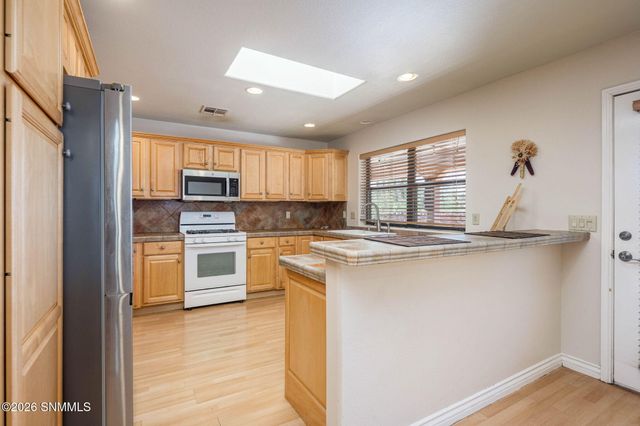 6600 Vista De Oro, Las Cruces, NM 88007