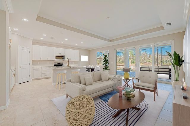 306 HANG LOOSE WAY, Daytona Beach, FL 32124
