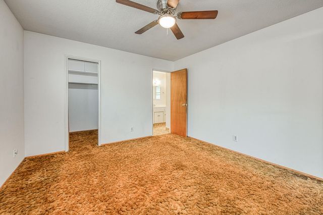 786 E Dovewood Lane, Fresno, CA 93710