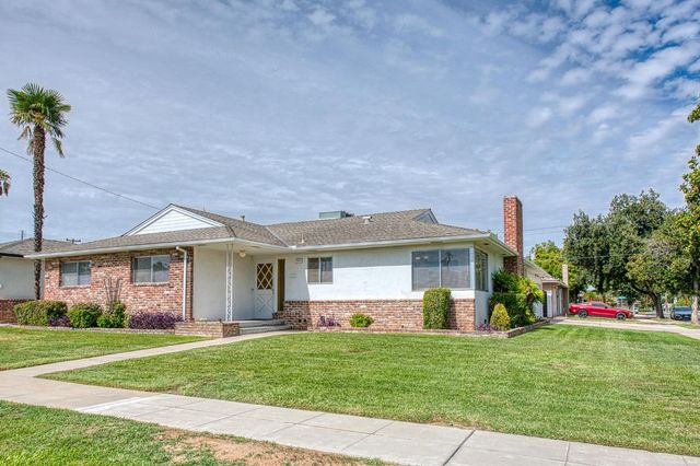 786 E Dovewood Lane, Fresno, CA 93710