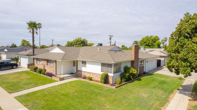 786 E Dovewood Lane, Fresno, CA 93710