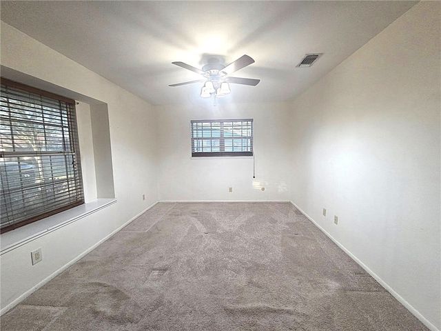 305 S Pasadena Dr, Kingsville, TX 78363