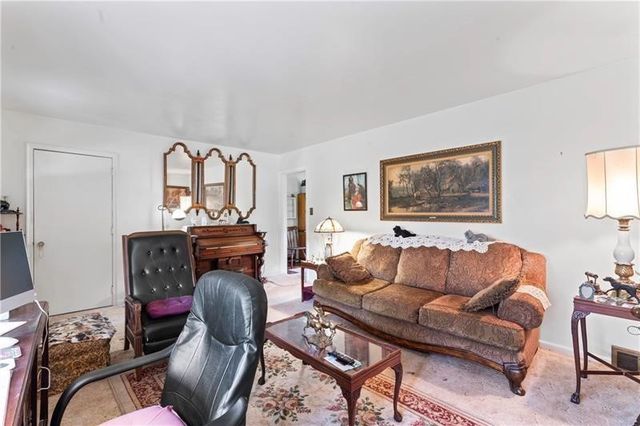 2102 Darlington Road, Chippewa Twp, PA 15010
