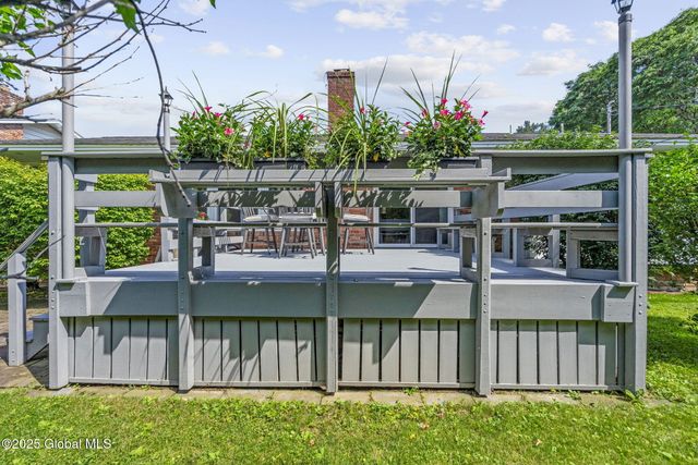 102 Fairlawn Avenue, Albany, NY 12203