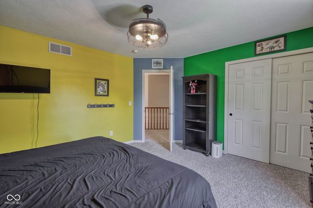 10126 Hawks Lake Drive, Fishers, IN 46037