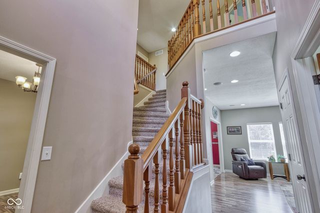 10126 Hawks Lake Drive, Fishers, IN 46037