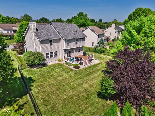 10126 Hawks Lake Drive, Fishers, IN 46037