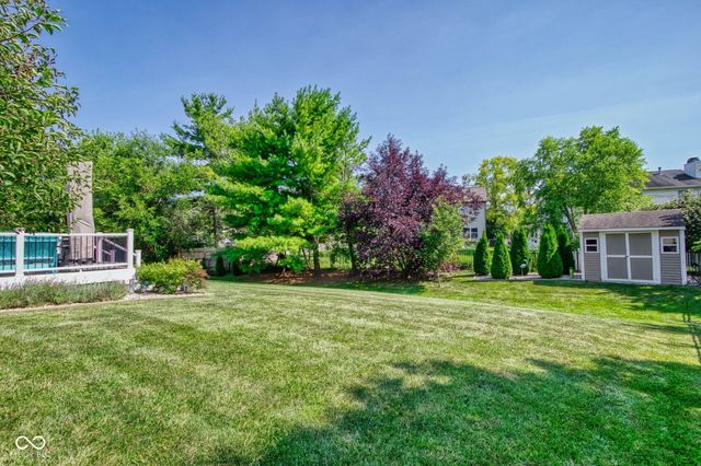 10126 Hawks Lake Drive, Fishers, IN 46037