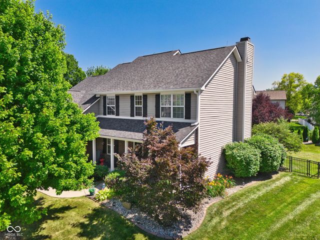 10126 Hawks Lake Drive, Fishers, IN 46037
