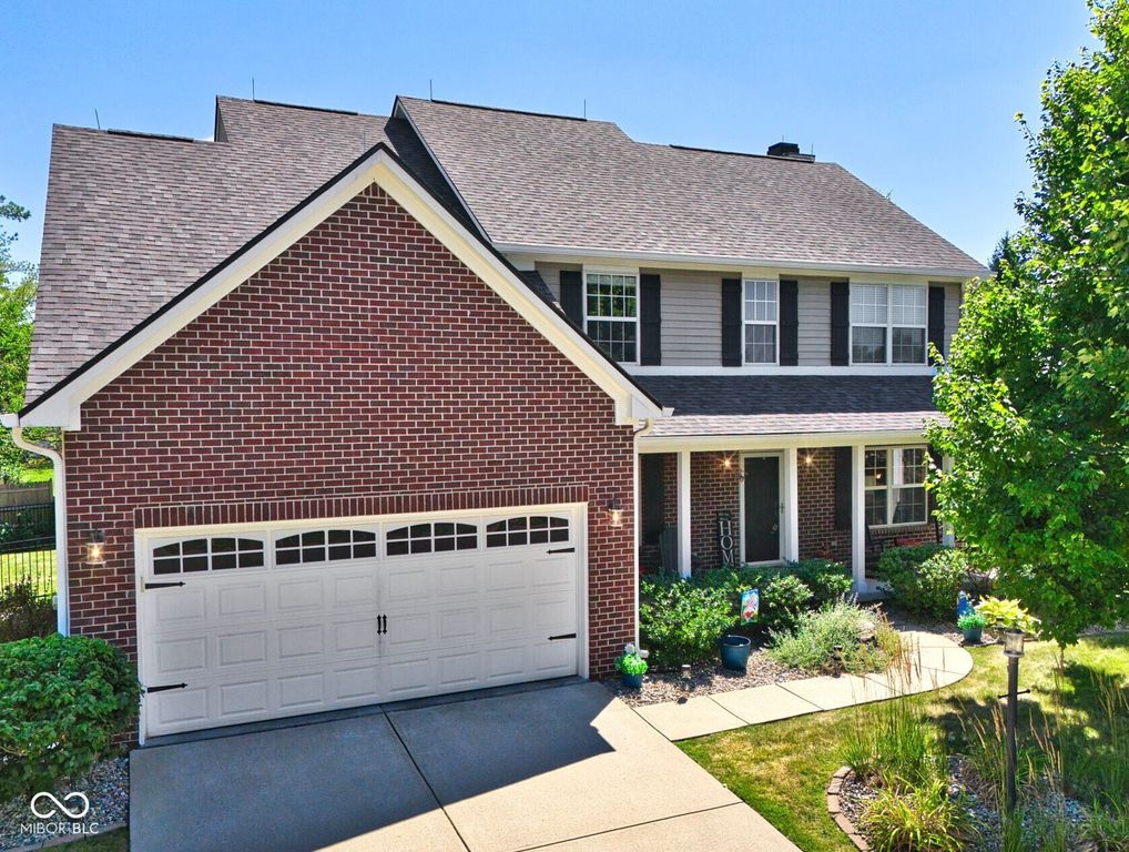 10126 Hawks Lake Drive, Fishers, IN 46037