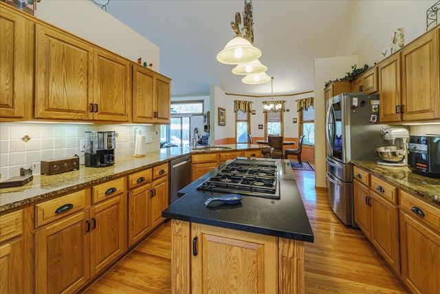 17743 Layton Path, Lakeville, MN 55044