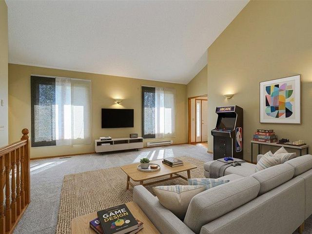 17743 Layton Path, Lakeville, MN 55044