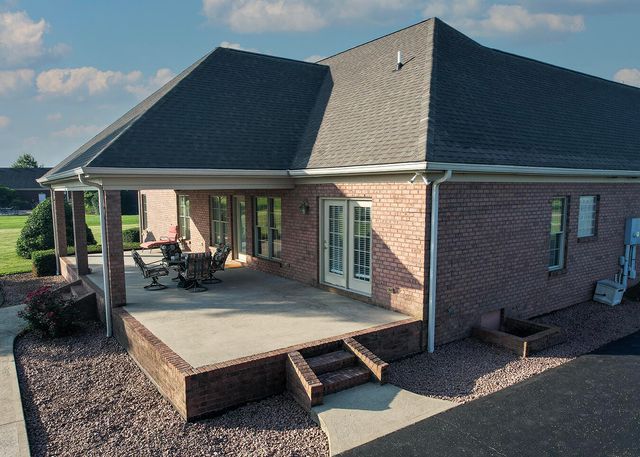 168 Master Court, Hustonville, KY 40437