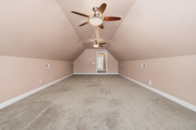 168 Master Court, Hustonville, KY 40437