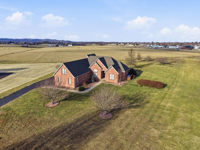 168 Master Court, Hustonville, KY 40437