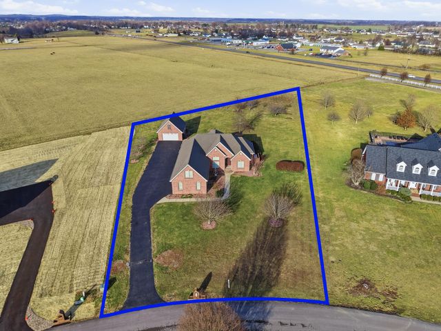 168 Master Court, Hustonville, KY 40437