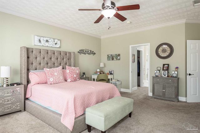 1328 Tour Dr, Gulf Breeze, FL 32563