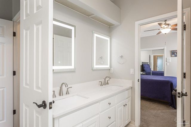 1328 Tour Dr, Gulf Breeze, FL 32563