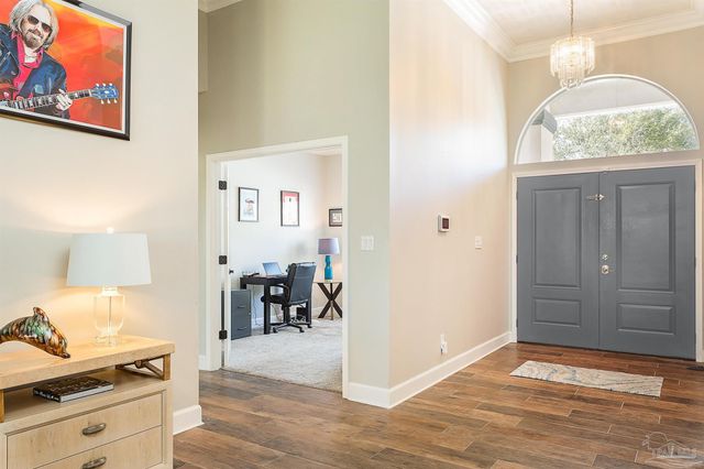 1328 Tour Dr, Gulf Breeze, FL 32563