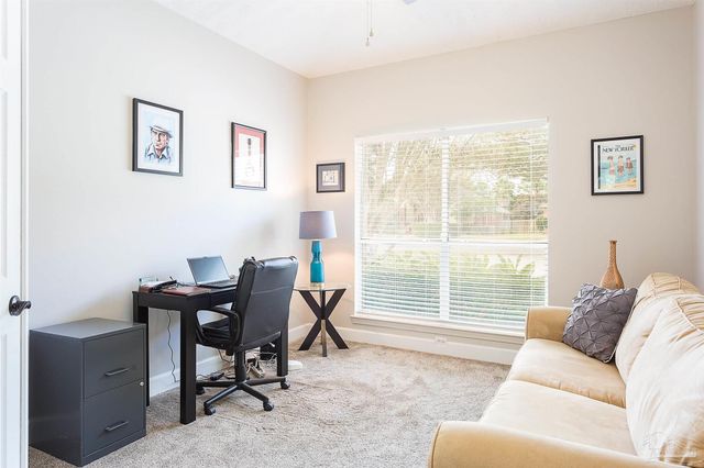 1328 Tour Dr, Gulf Breeze, FL 32563