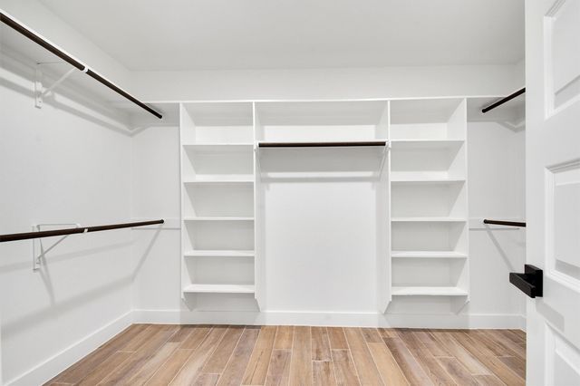 346 Nene LN, Bastrop, TX 78602