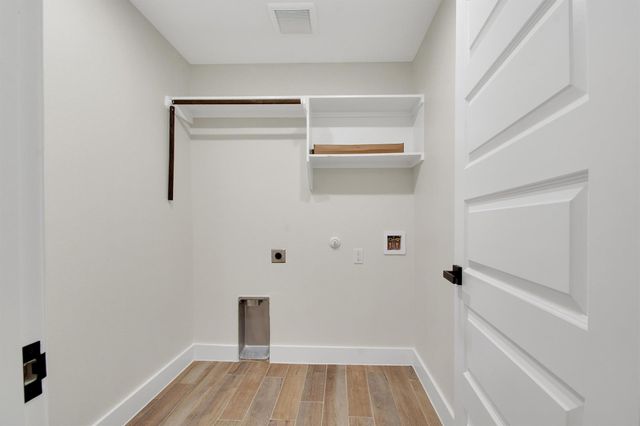 346 Nene LN, Bastrop, TX 78602