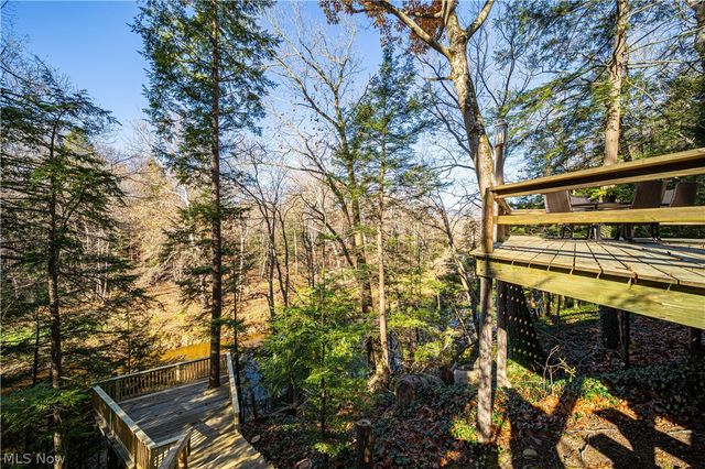 4281 N Forest Ridge Drive, Ashtabula, OH 44004