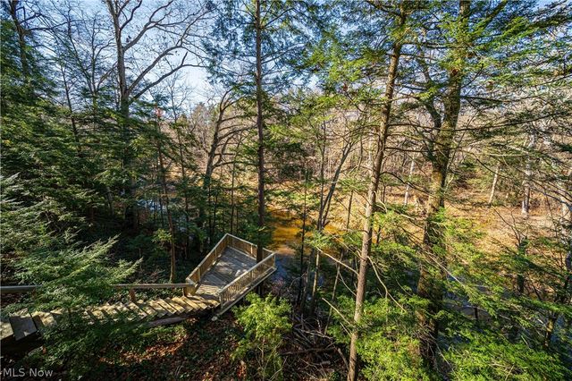 4281 N Forest Ridge Drive, Ashtabula, OH 44004