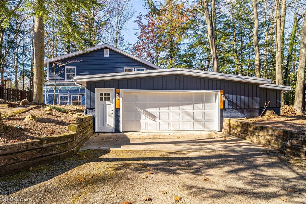 4281 N Forest Ridge Drive, Ashtabula, OH 44004