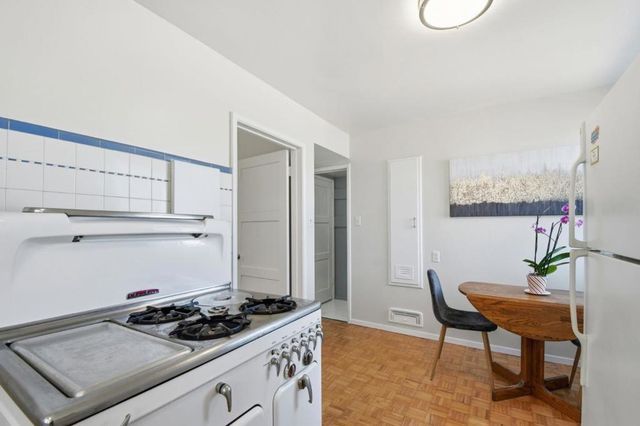 108 N Mayfair Avenue, Daly City, CA 94015