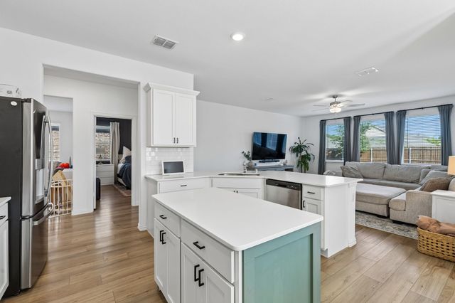 8109 Green Heron Drive, Mckinney, TX 75071