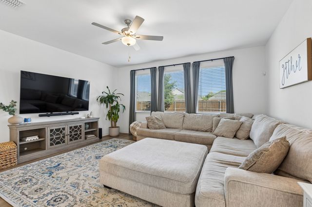 8109 Green Heron Drive, Mckinney, TX 75071