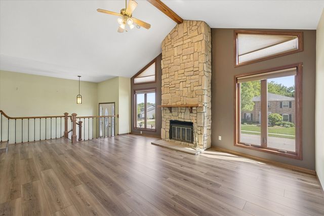3110 Hartford Drive, Bettendorf, IA 52722