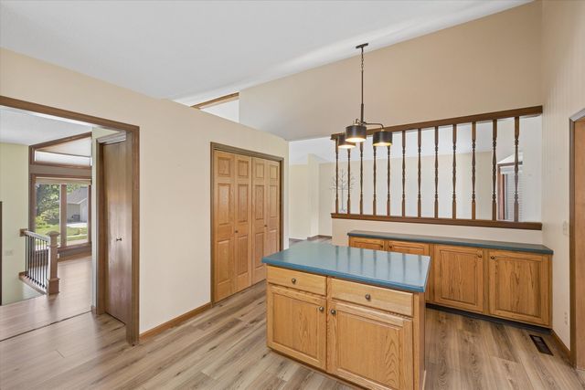 3110 Hartford Drive, Bettendorf, IA 52722