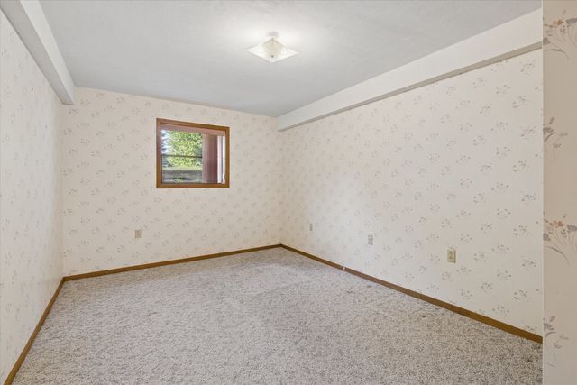 3110 Hartford Drive, Bettendorf, IA 52722
