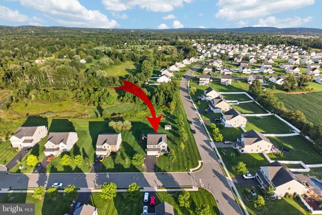 15 BLUE RIDGE DR, Gilbertsville, PA 19525