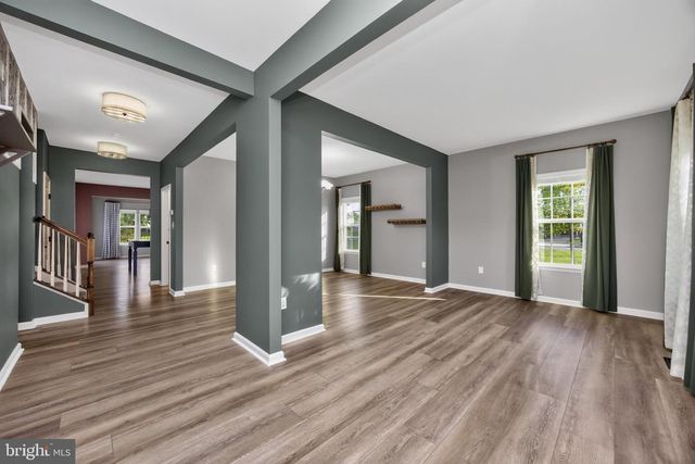 15 BLUE RIDGE DR, Gilbertsville, PA 19525