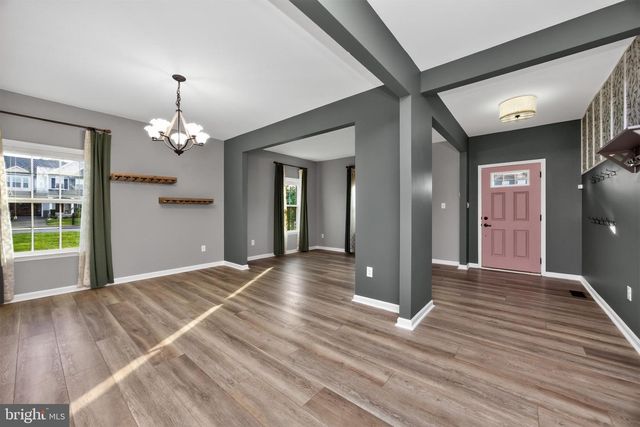 15 BLUE RIDGE DR, Gilbertsville, PA 19525