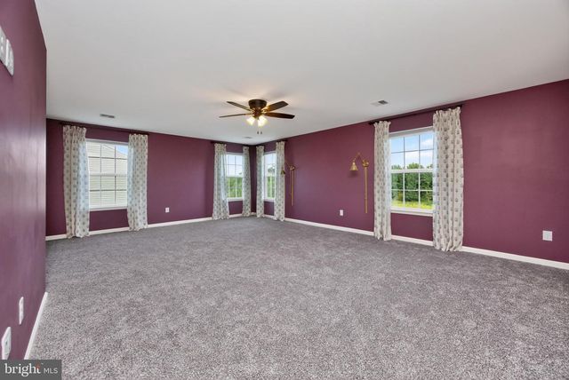 15 BLUE RIDGE DR, Gilbertsville, PA 19525