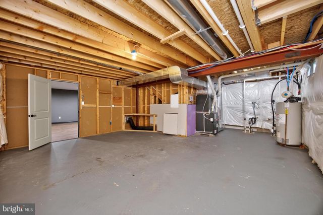 15 BLUE RIDGE DR, Gilbertsville, PA 19525