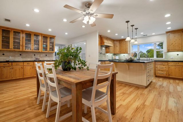 15954 N Tecklenburg Rd, Lodi, CA 95240