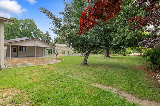 15954 N Tecklenburg Rd, Lodi, CA 95240